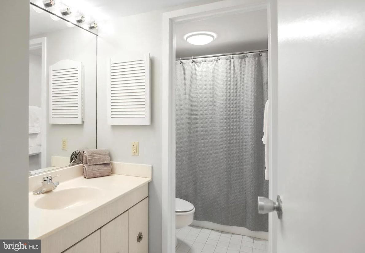 205 E Joppa Road #608 photo 13