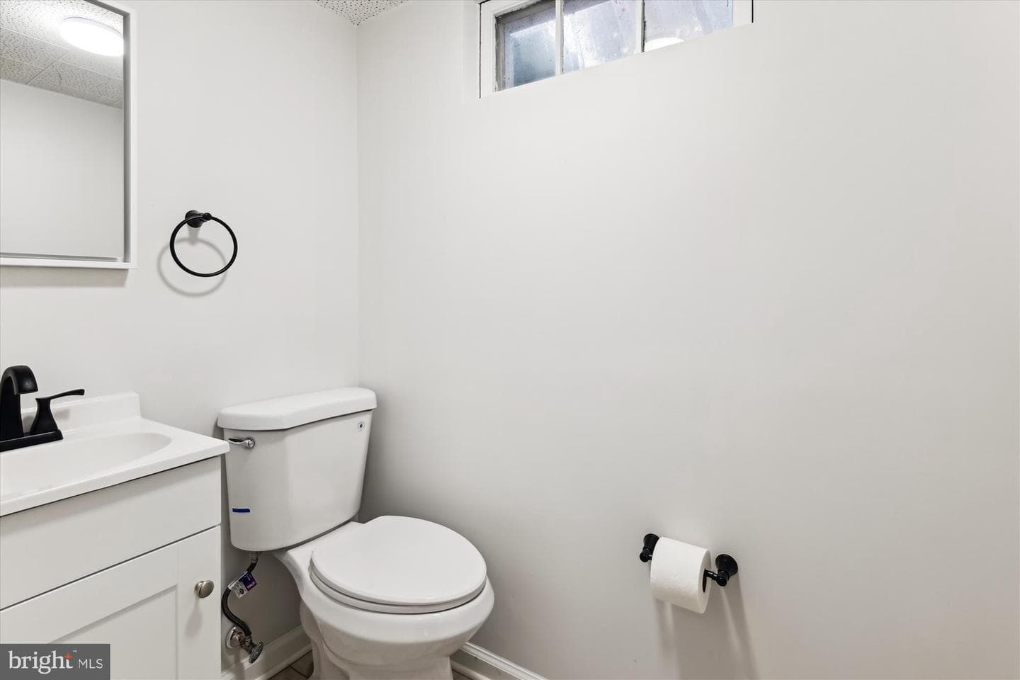 8404 Church Lane photo 33