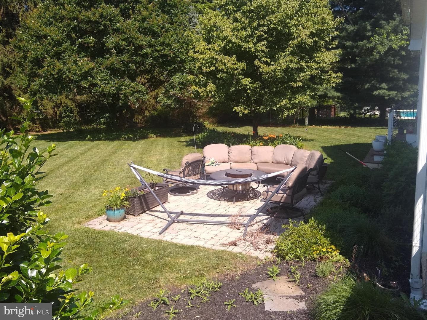9608 Labrador Lane photo 34