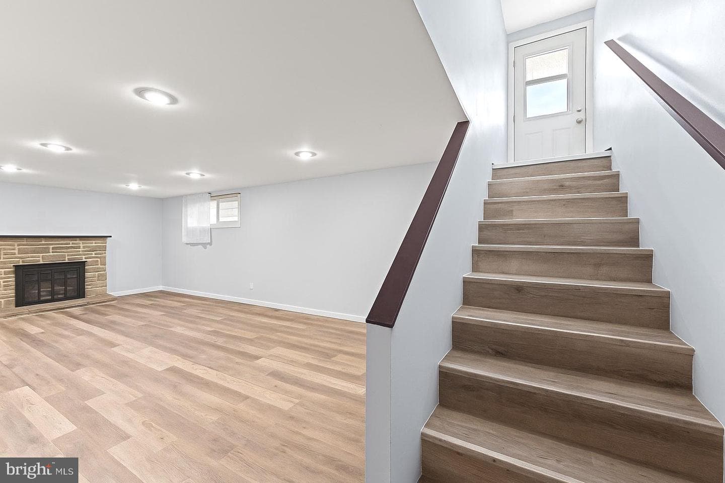 5911 Cecil Avenue photo 11