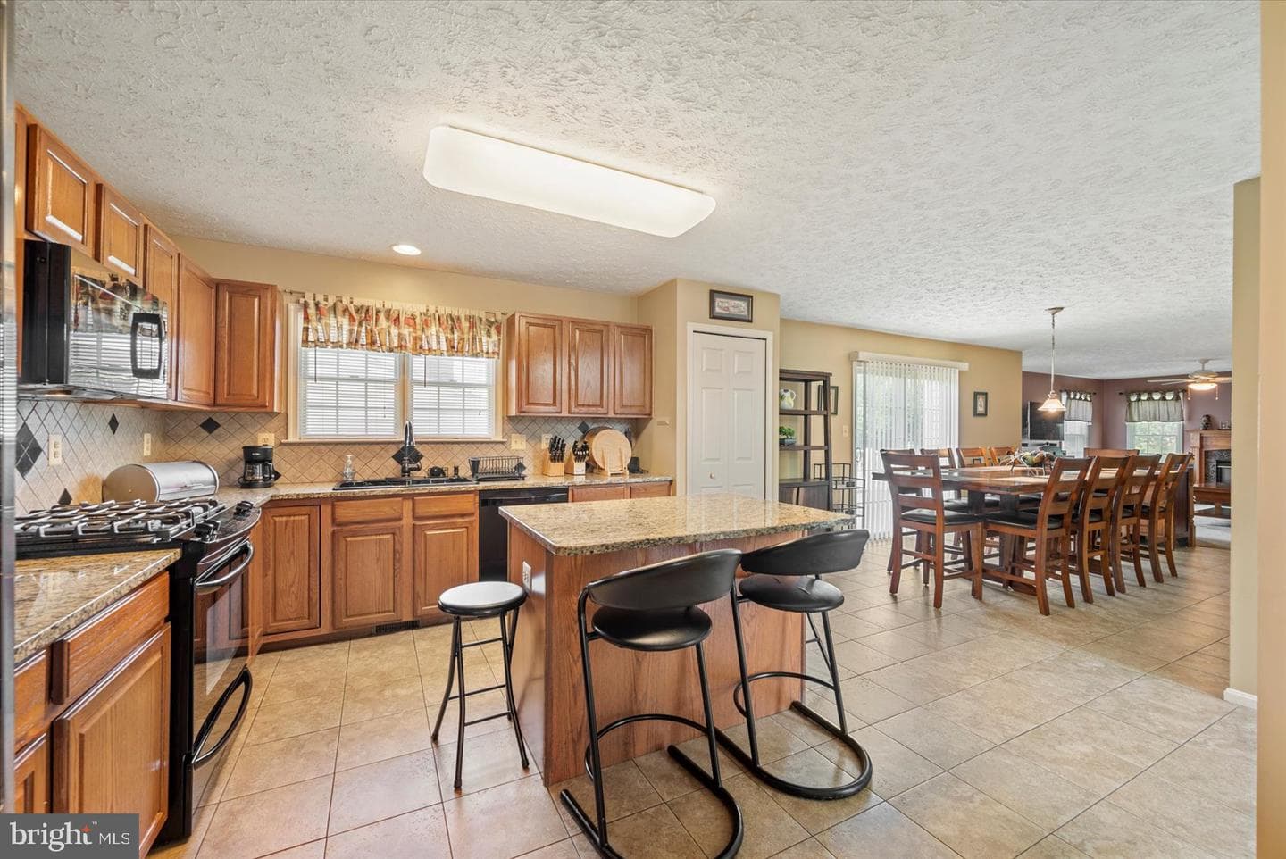 9517 Lyonswood Drive photo 36