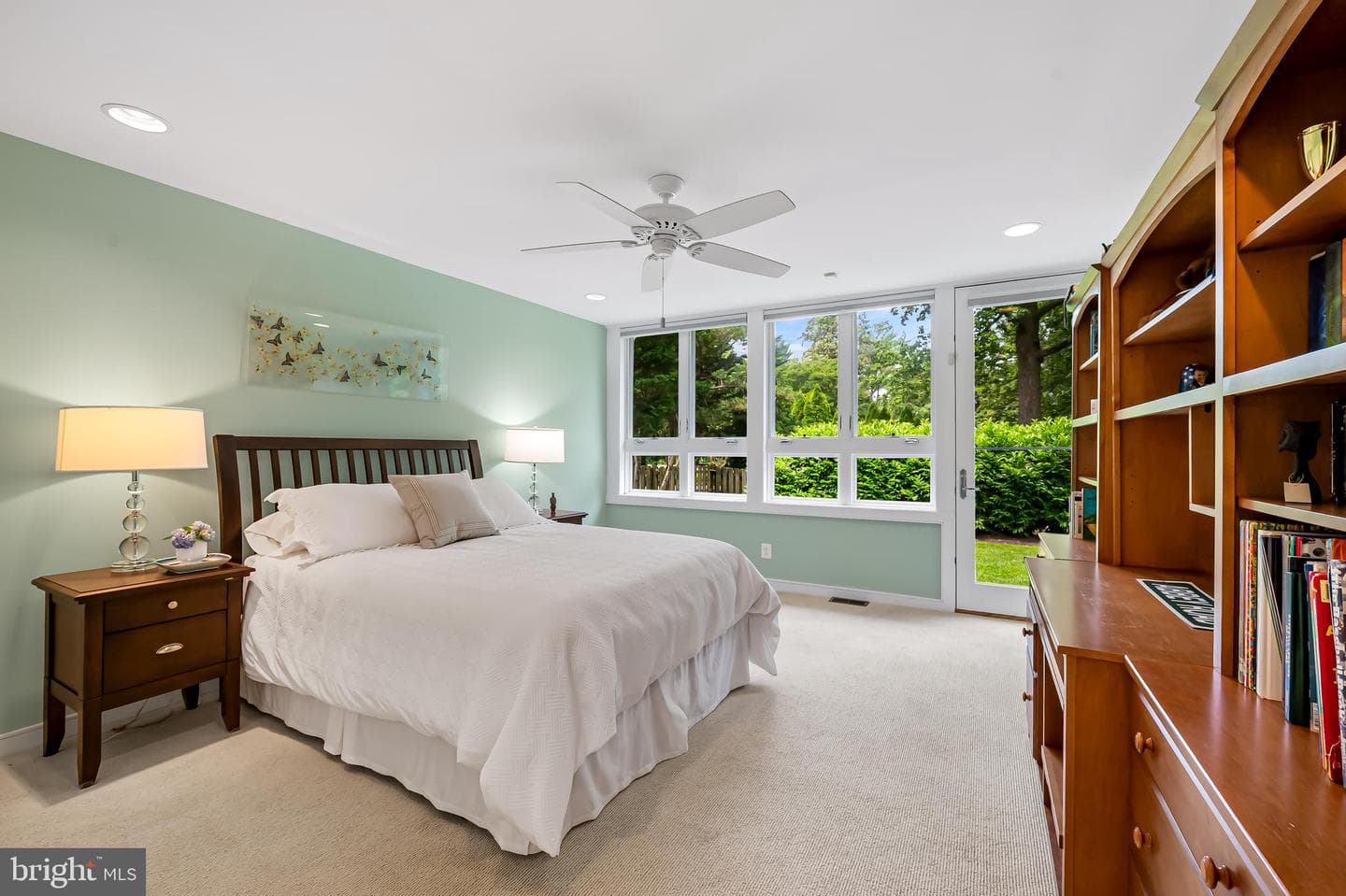 6 Meadow Road photo 33