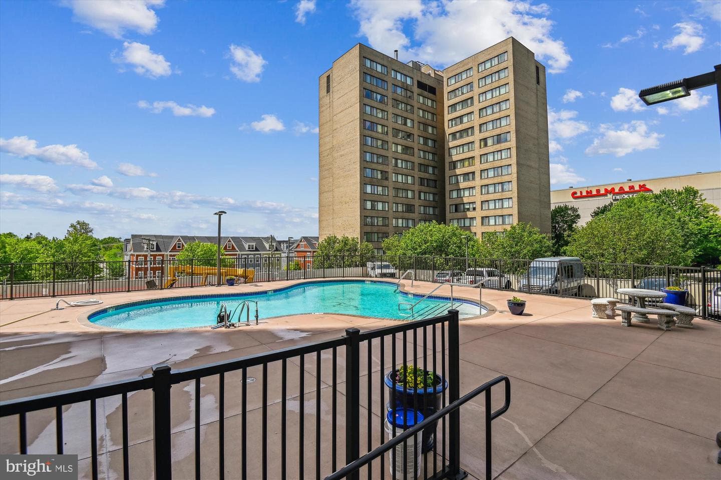 205 E Joppa Road #403 photo 41