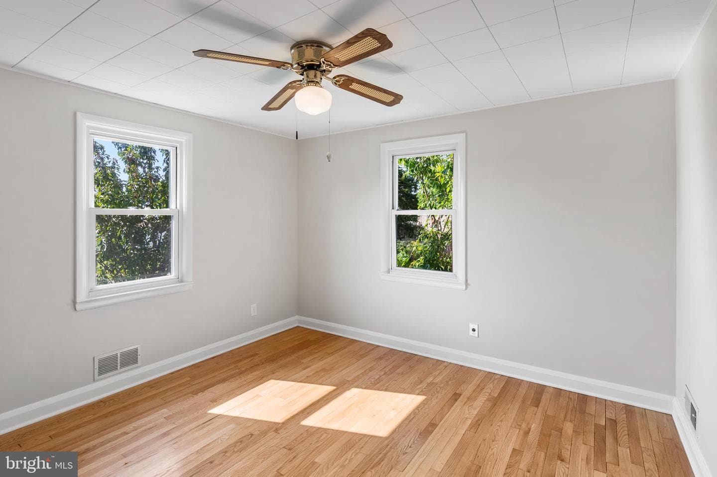 2404 Edgewood Avenue photo 16
