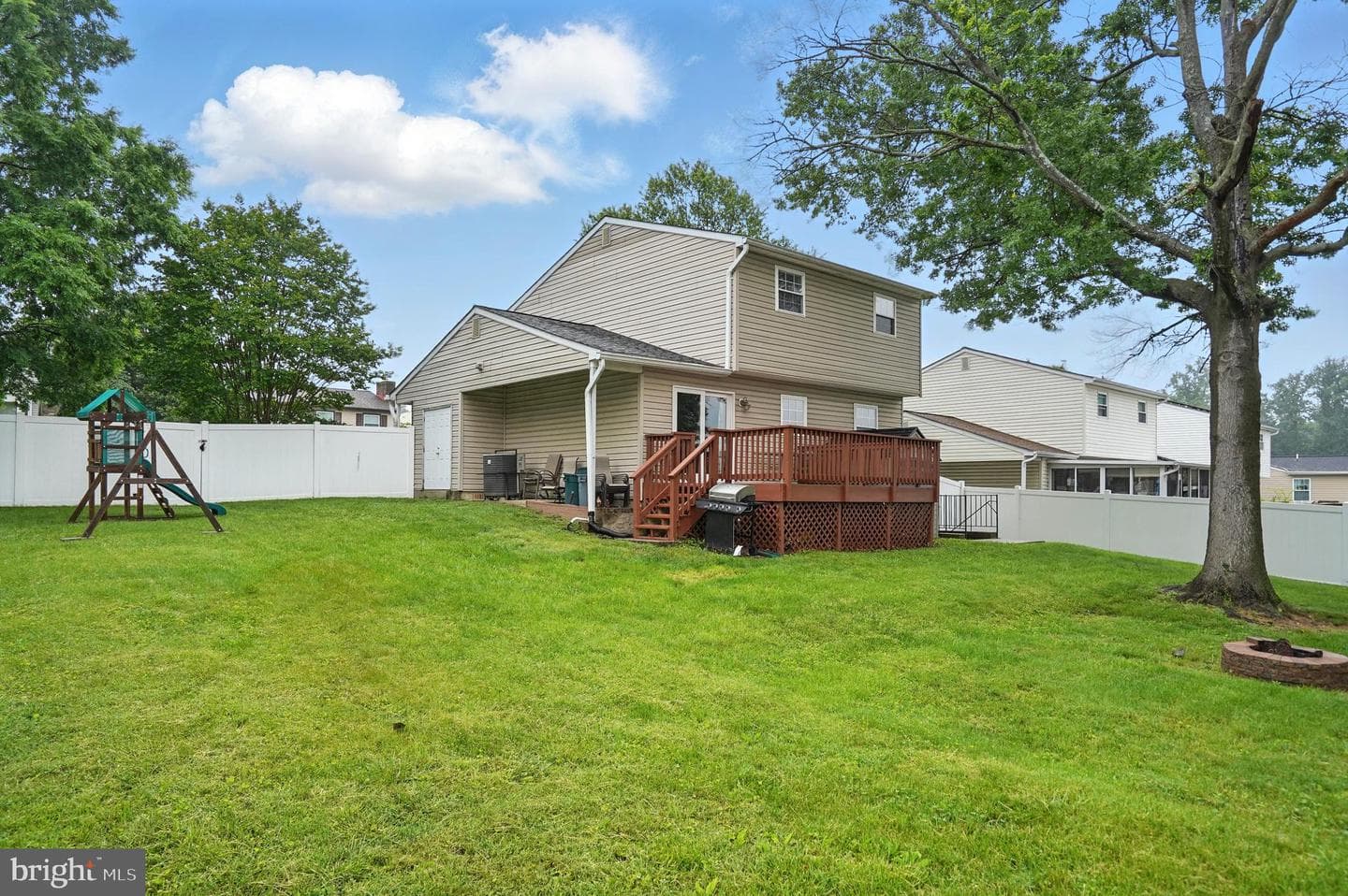 9117 Summer Park Drive photo 35