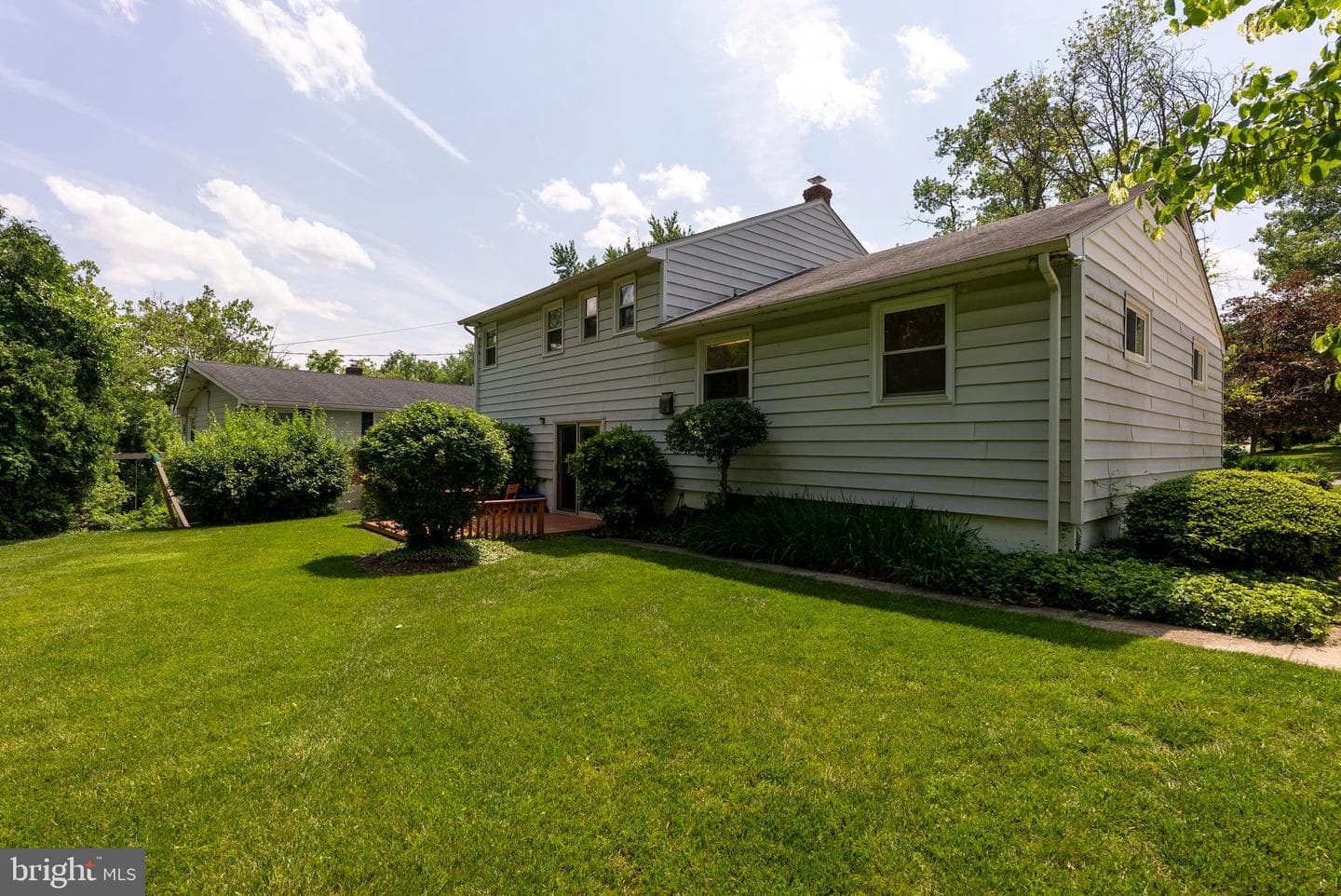 1401 Charmuth Road photo 27