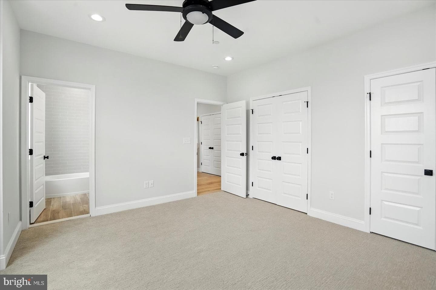 1619 Holly Tree Road photo 14
