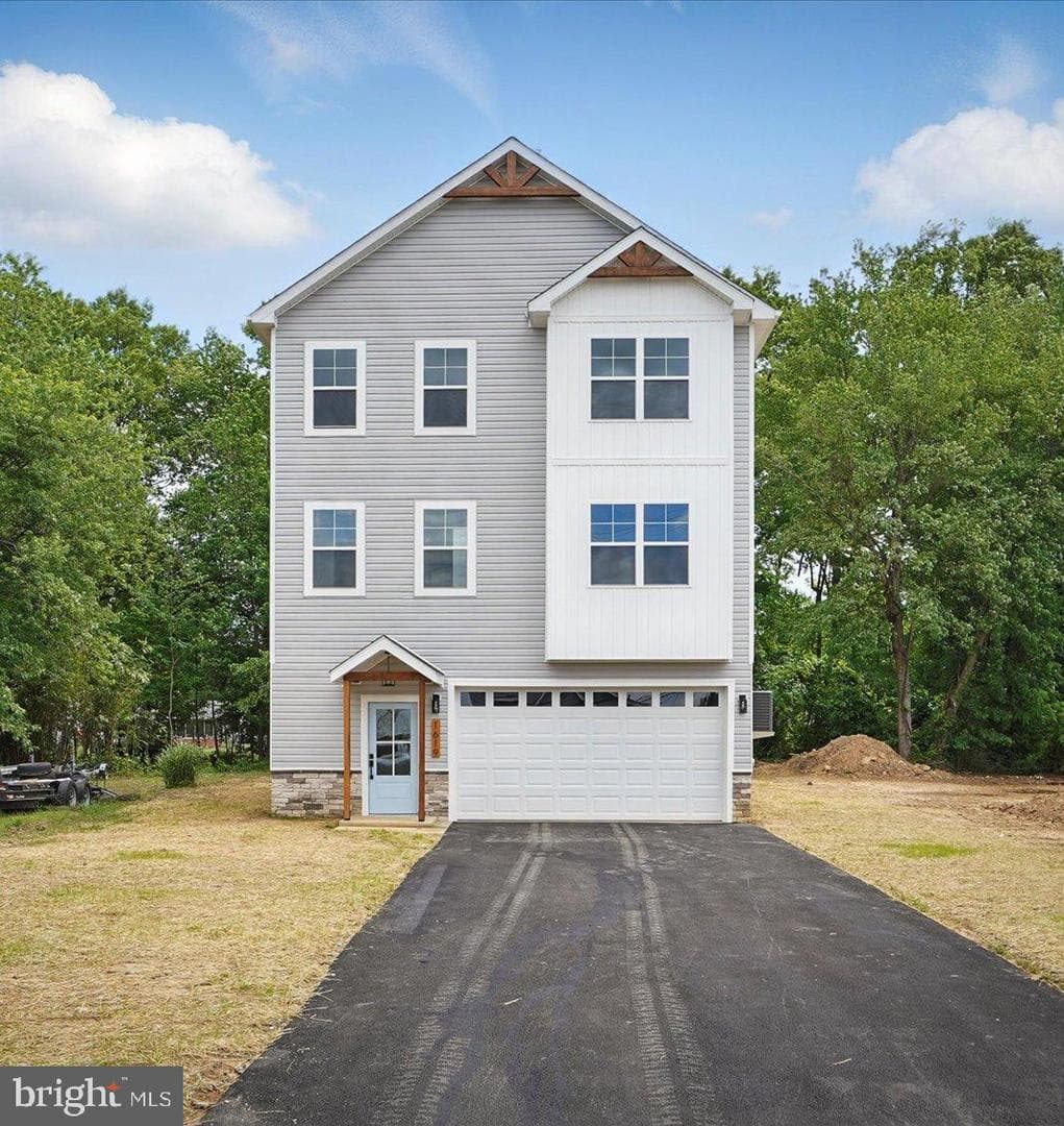 1619 Holly Tree Road photo 2