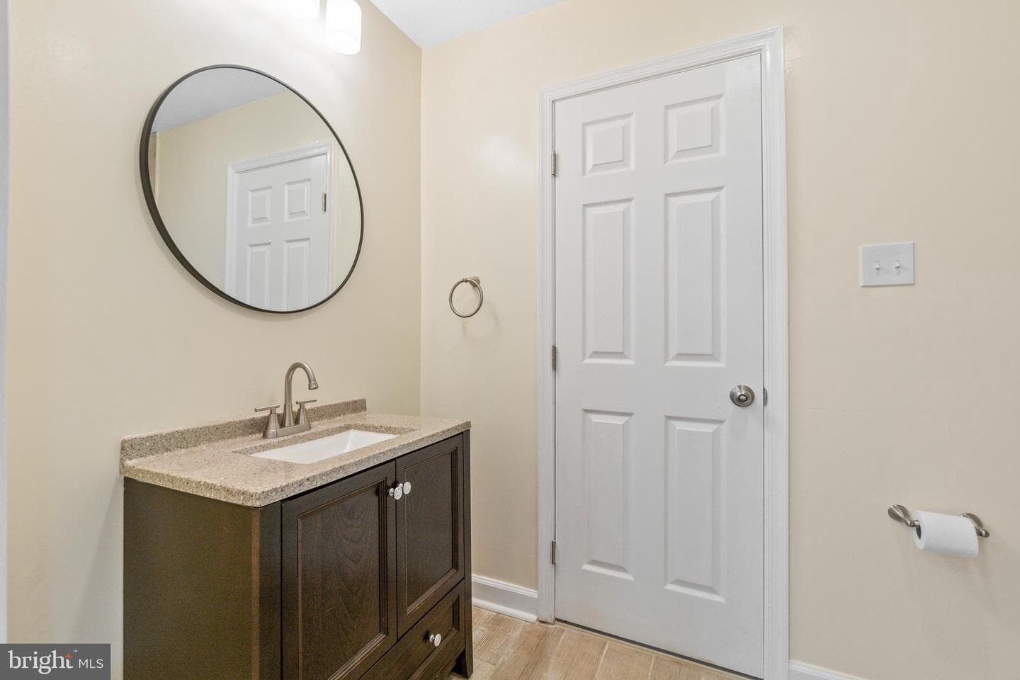 7102 Walnut Avenue photo 26