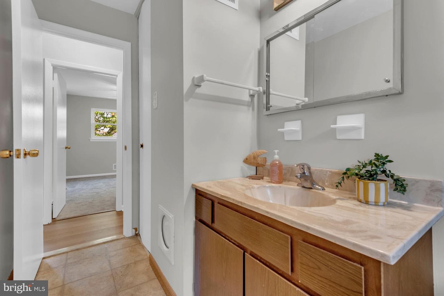 9221 Turnbull Road photo 18