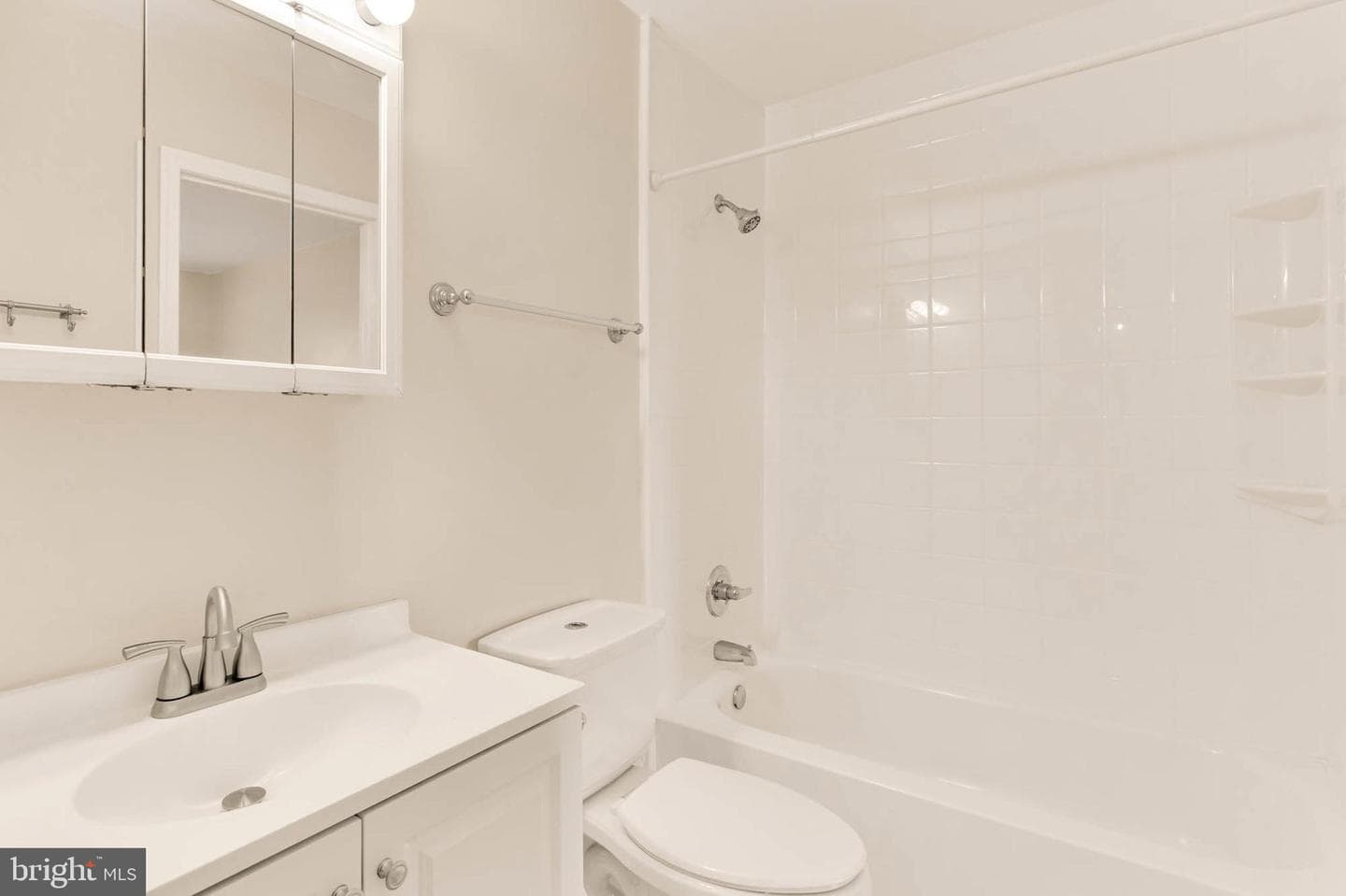 2053 Wintergreen Place photo 23