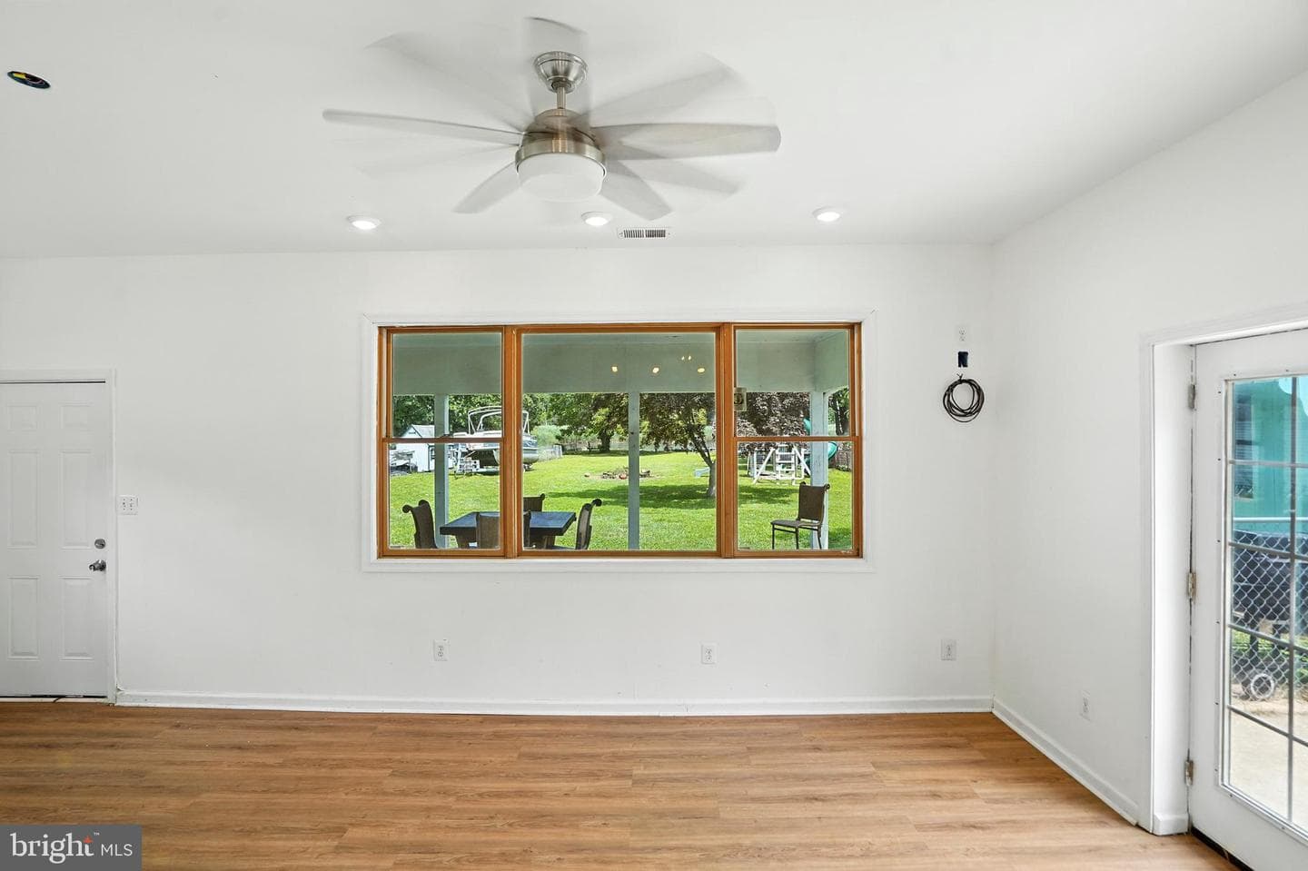 984 Seneca Park Road photo 31