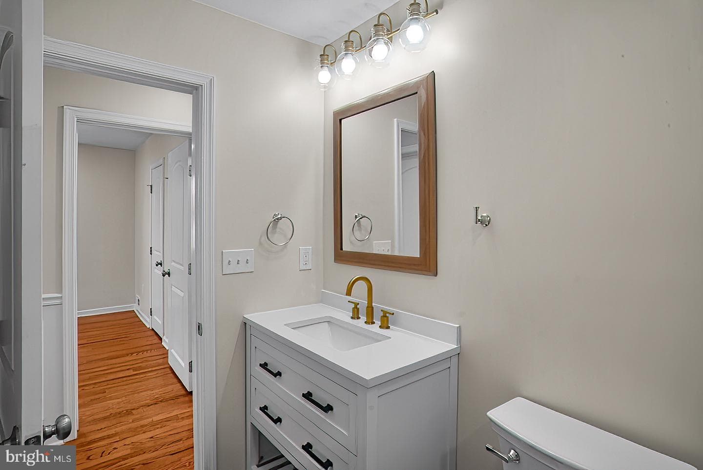 3316 Fairview Road photo 11