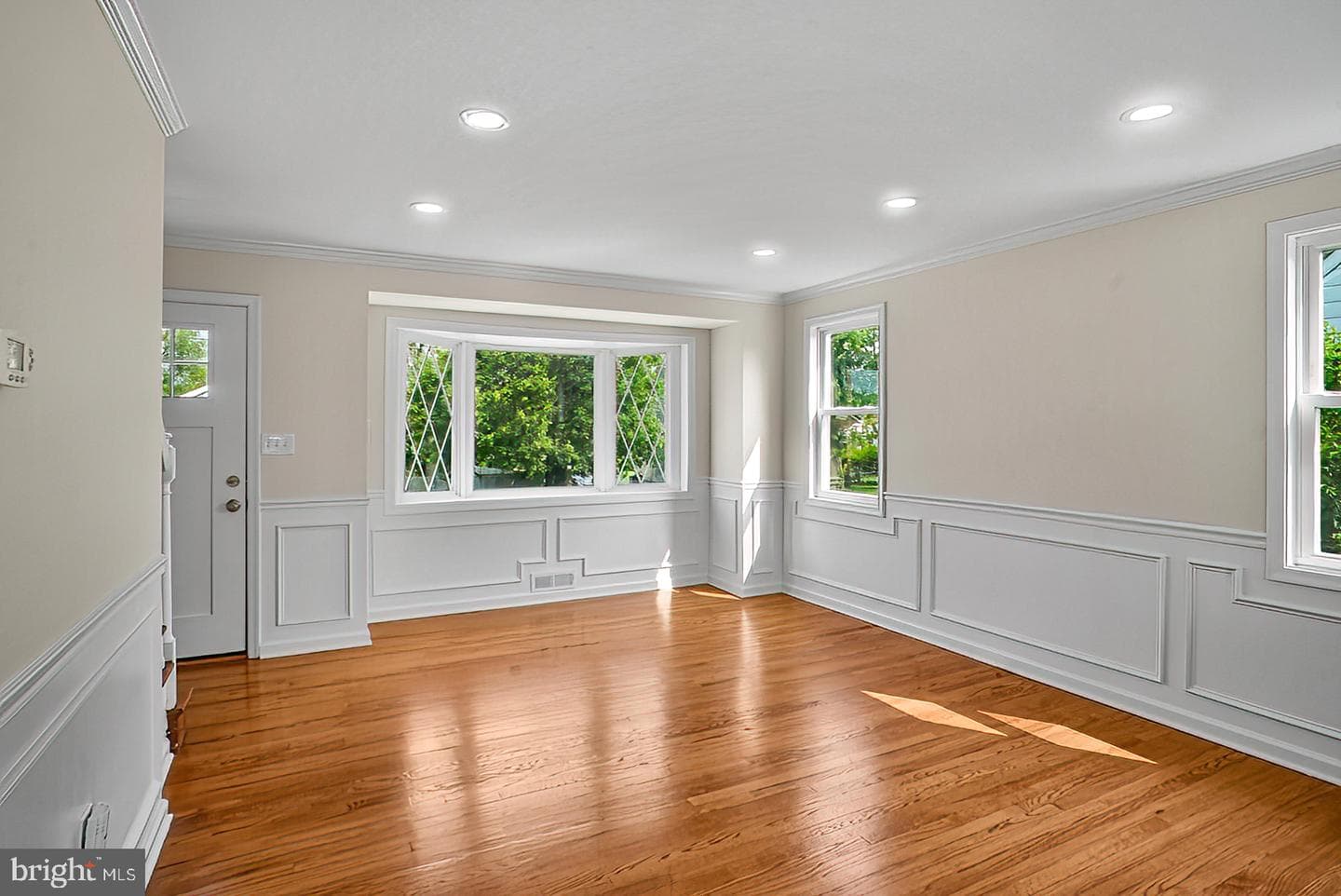 3316 Fairview Road photo 4