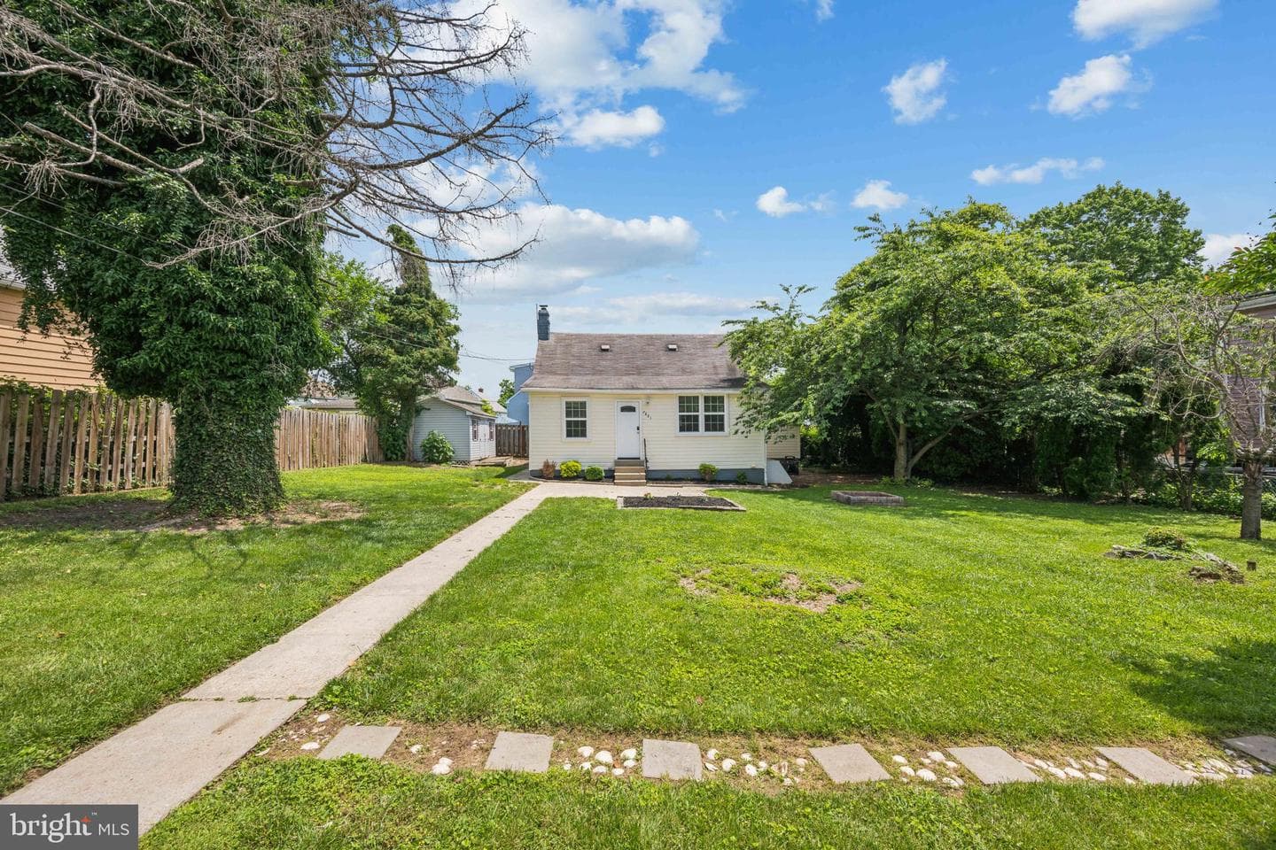 7821 Wendover Avenue photo 30