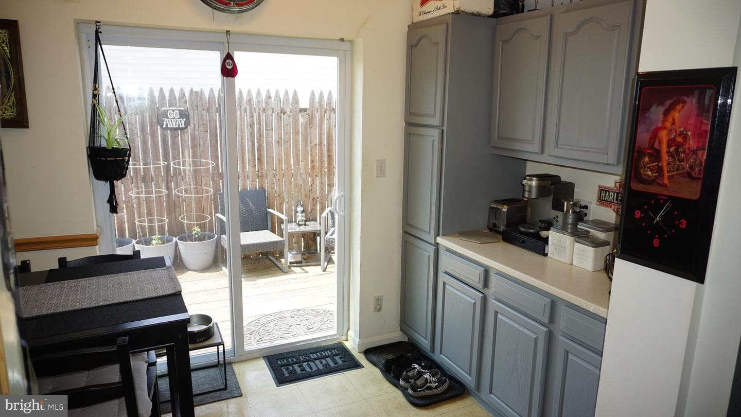 7811 Meath Road photo 17