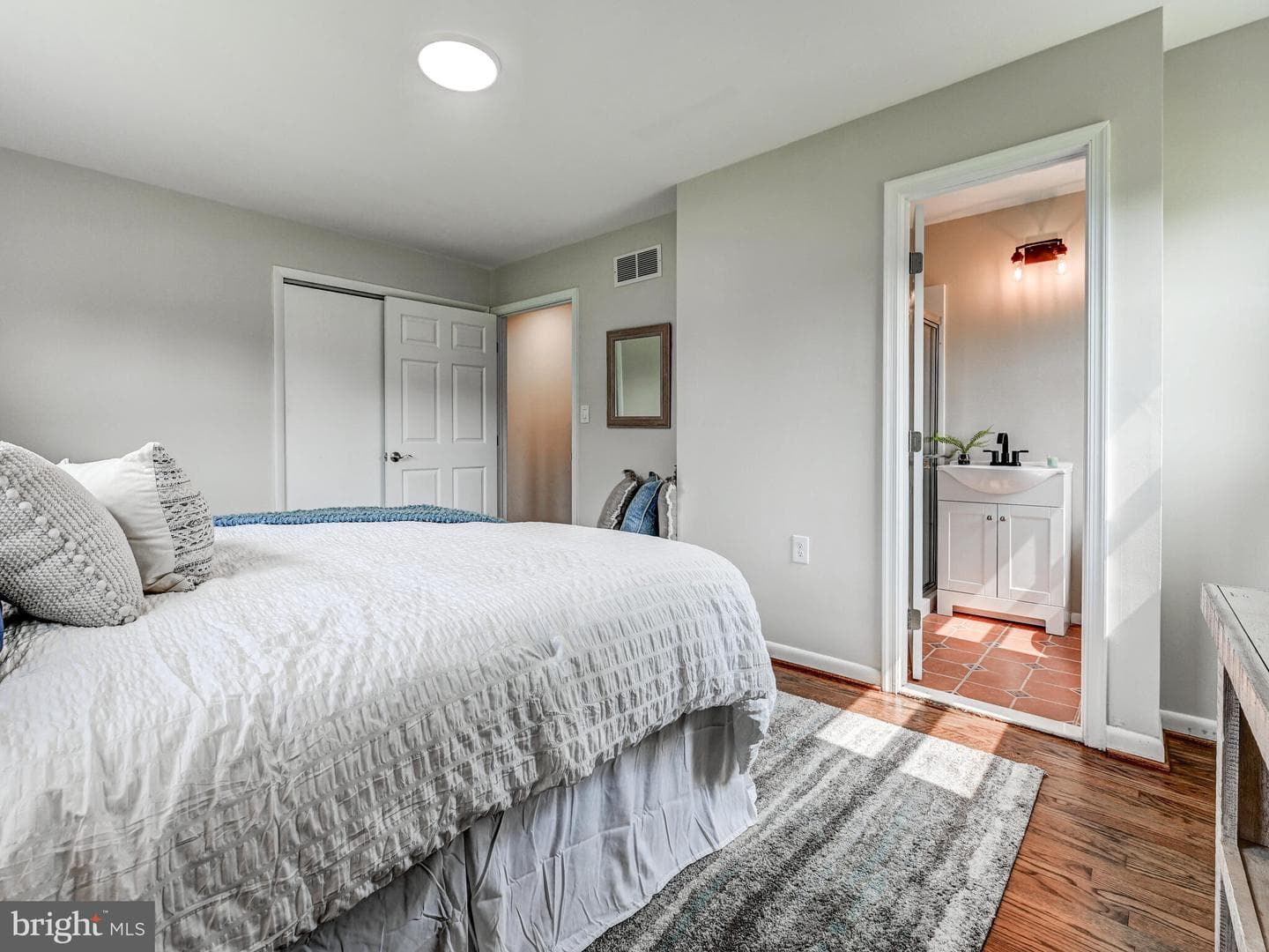 2411 Ruth Avenue photo 20