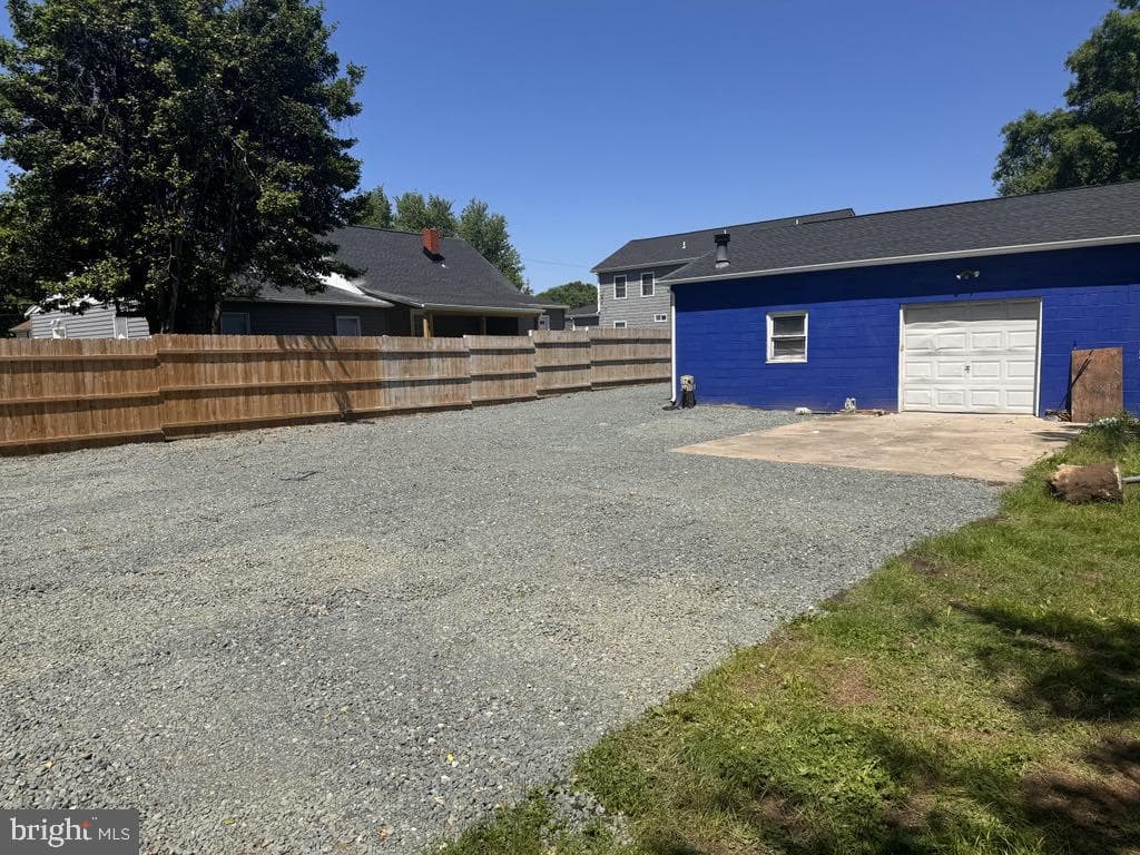 799 Platinum Avenue photo 49
