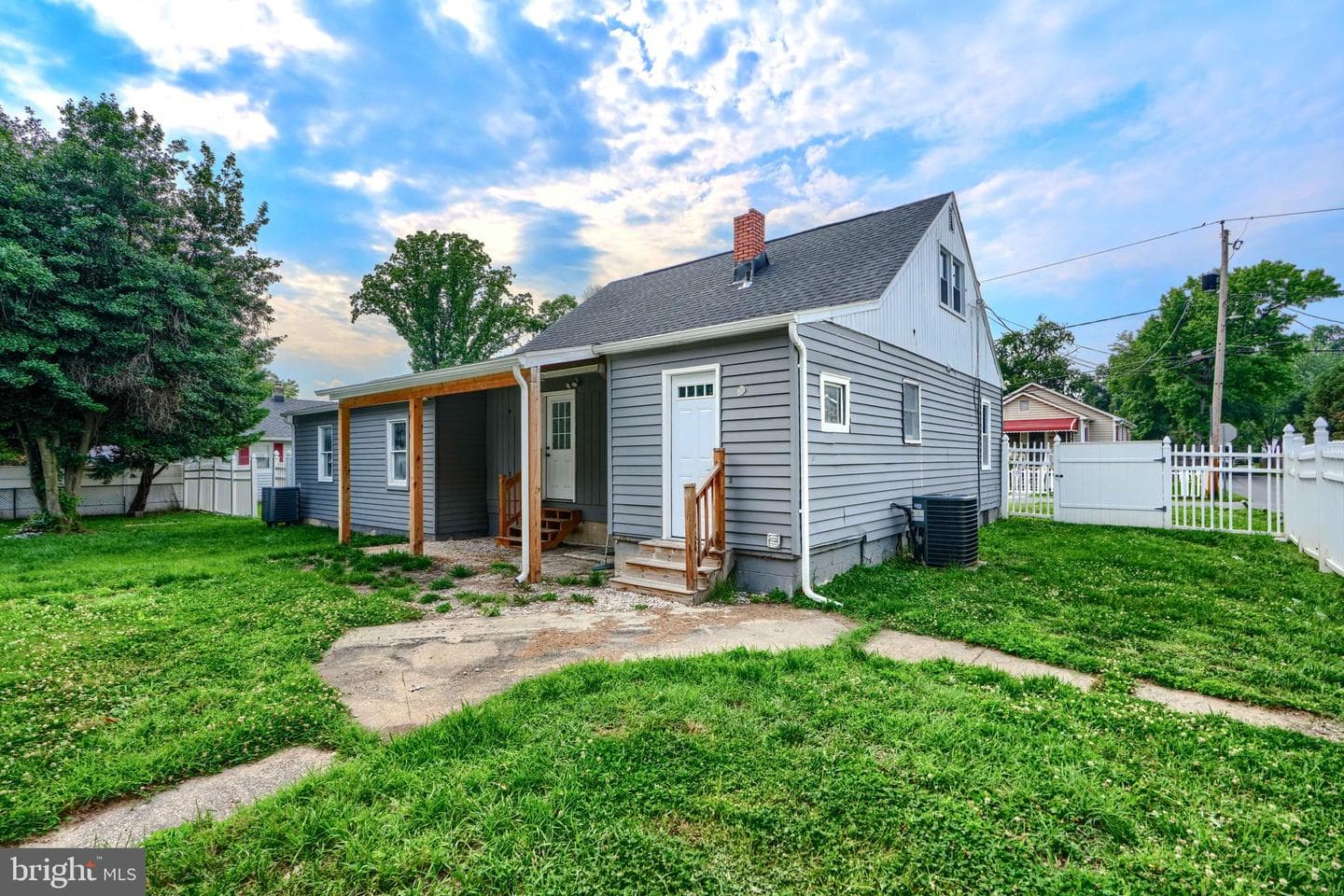 799 Platinum Avenue photo 7