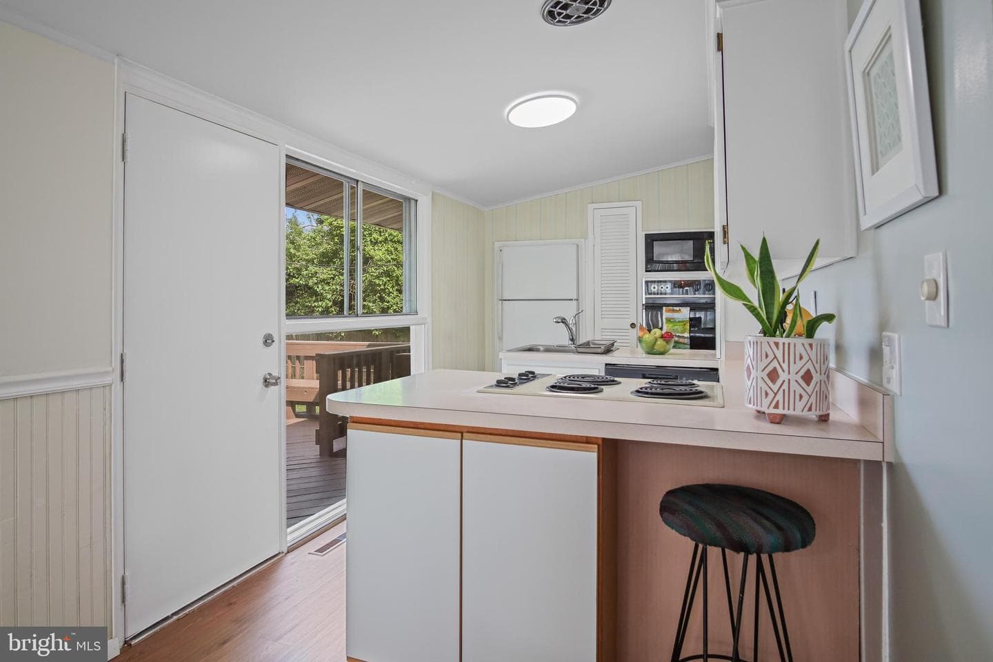 8412 Winands Road photo 8