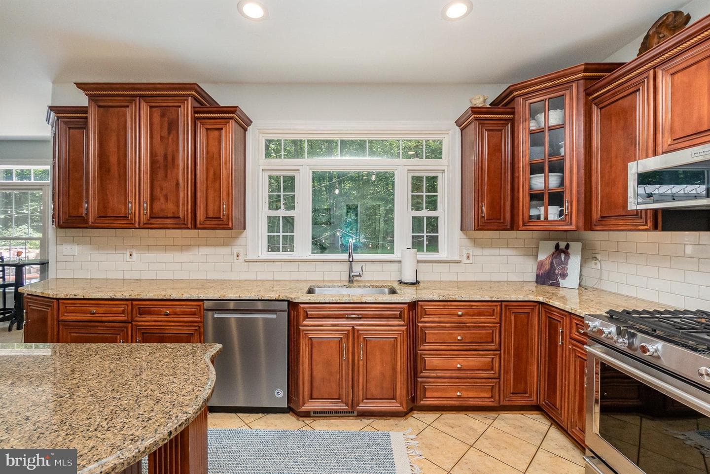 2324 Blue Mount Road photo 19