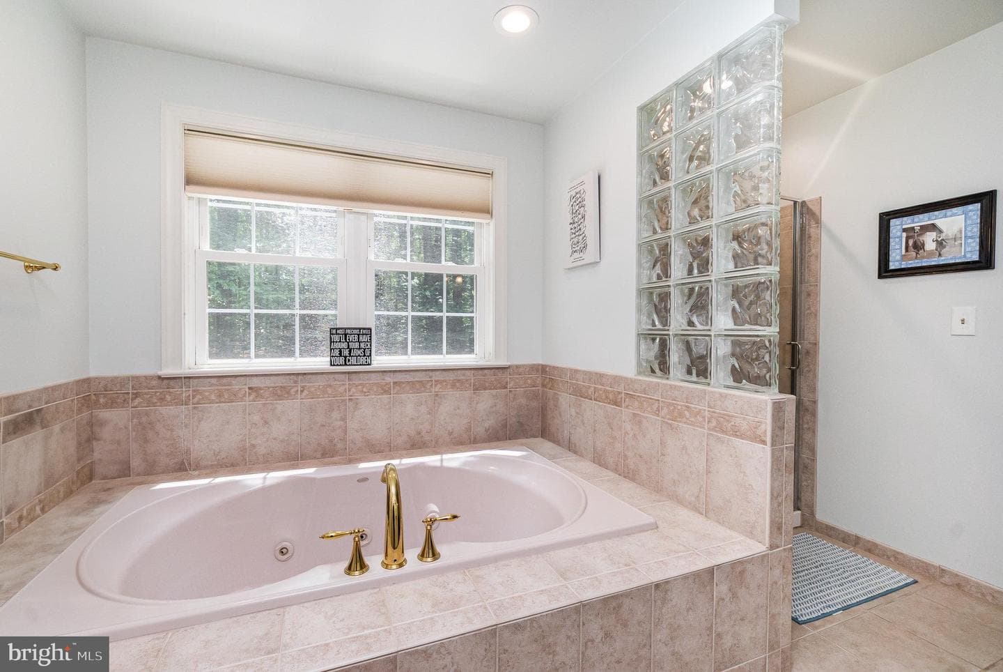 2324 Blue Mount Road photo 33