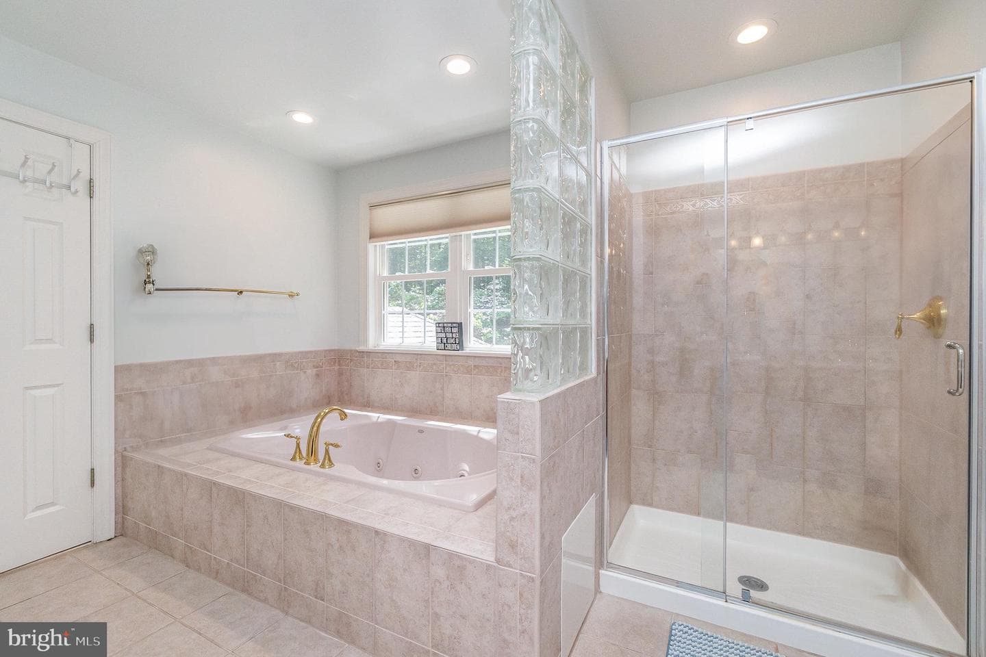 2324 Blue Mount Road photo 34