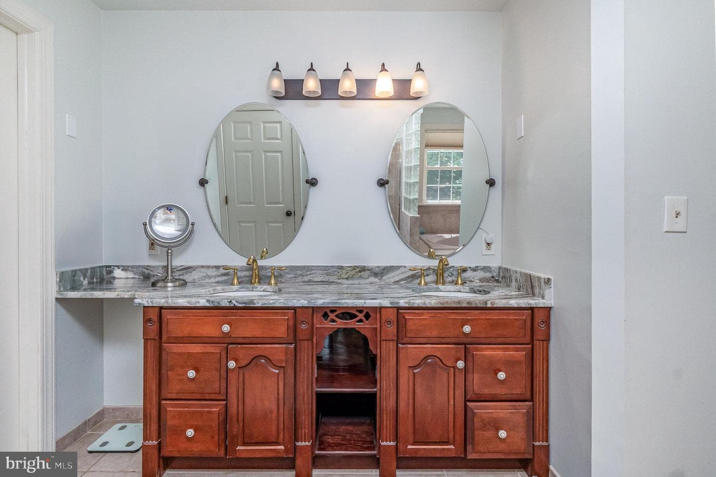 2324 Blue Mount Road photo 36