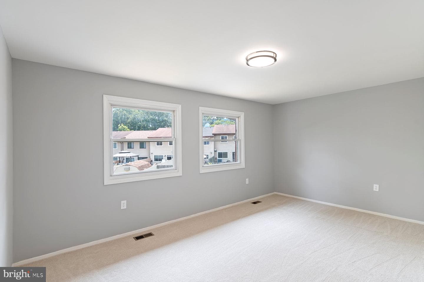 13 Pineknot Court photo 14