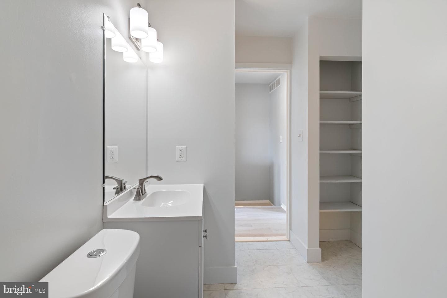 13 Pineknot Court photo 18