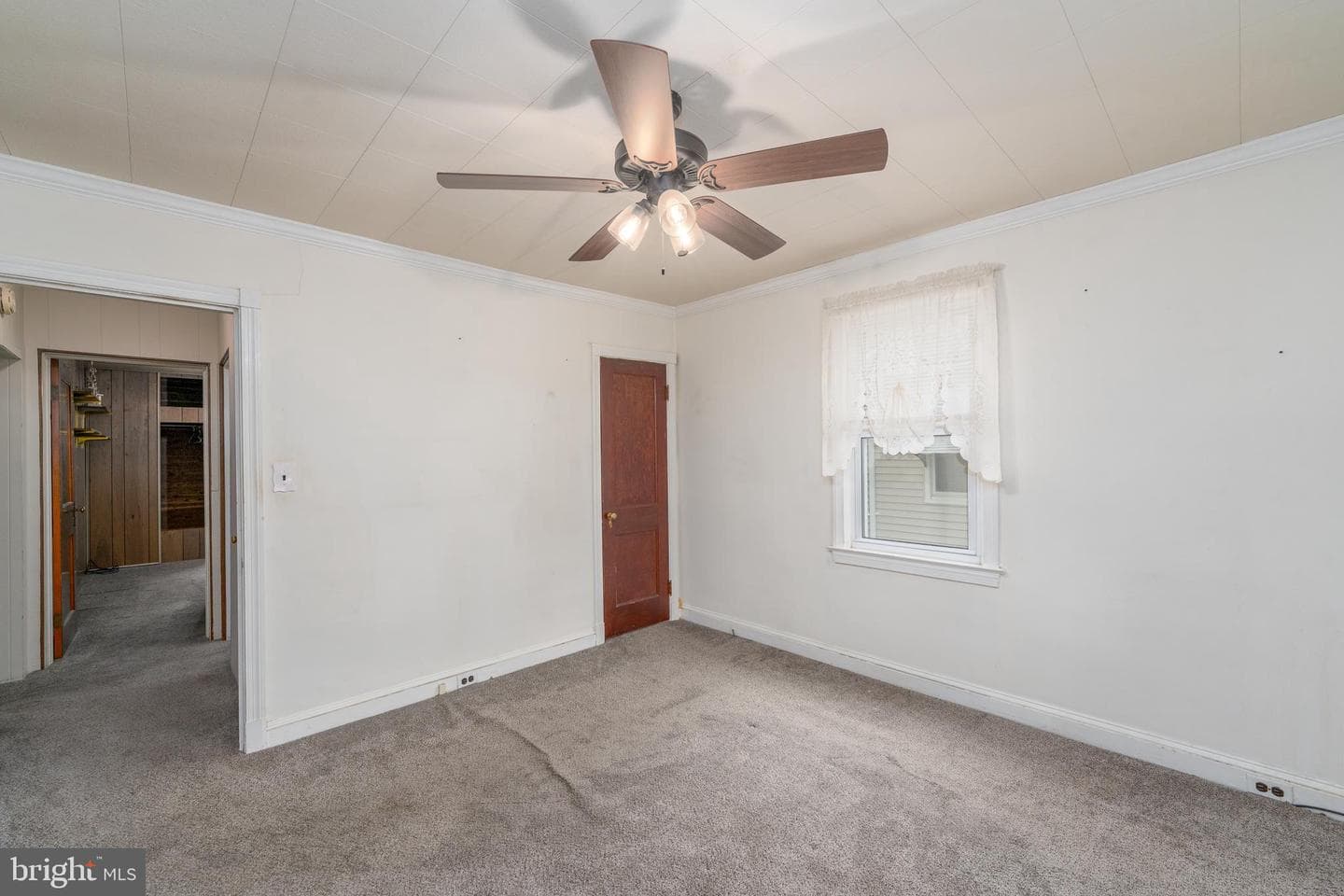 2721 Glendale Road photo 9