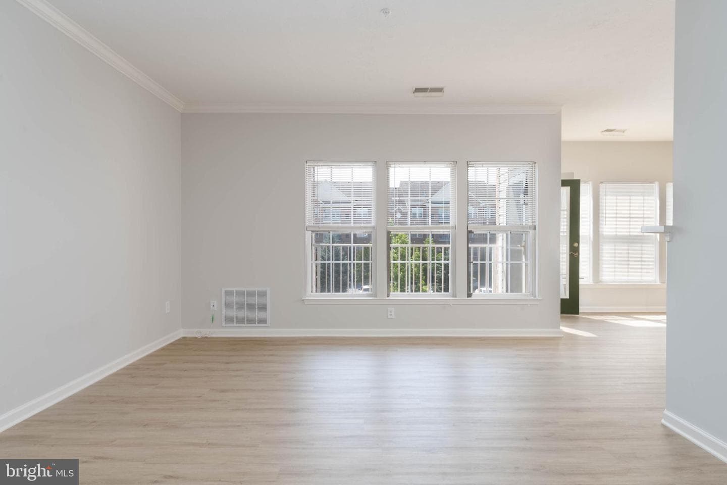 4502 Dunton Terrace #unit J photo 4