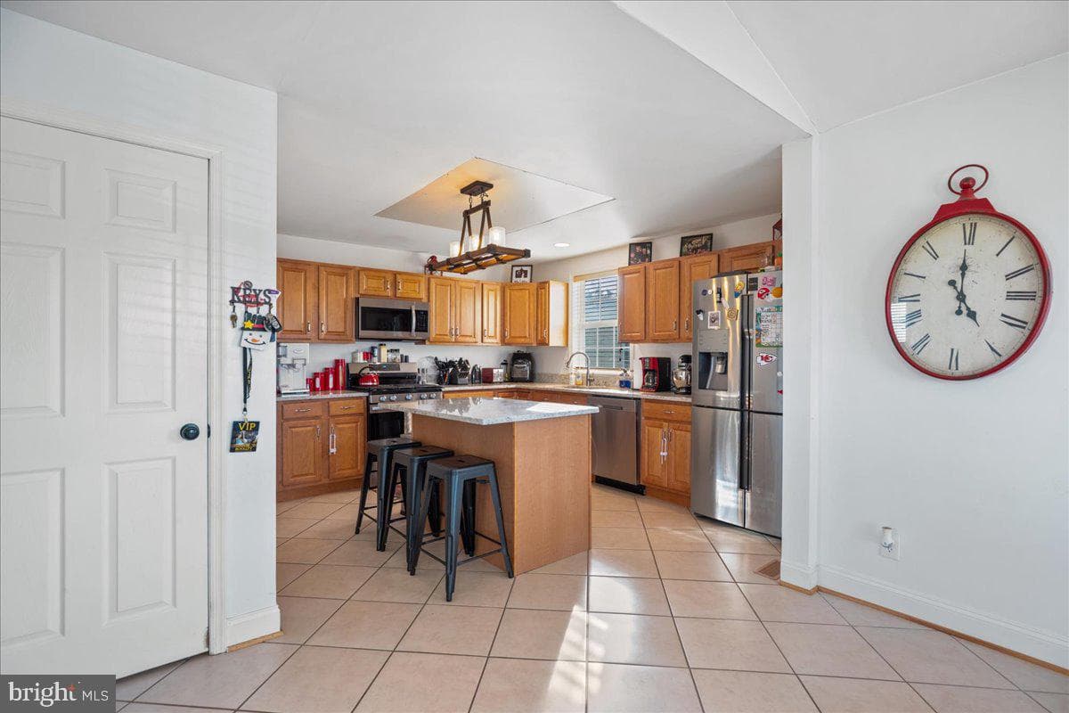 8255 Longpoint Road photo 30