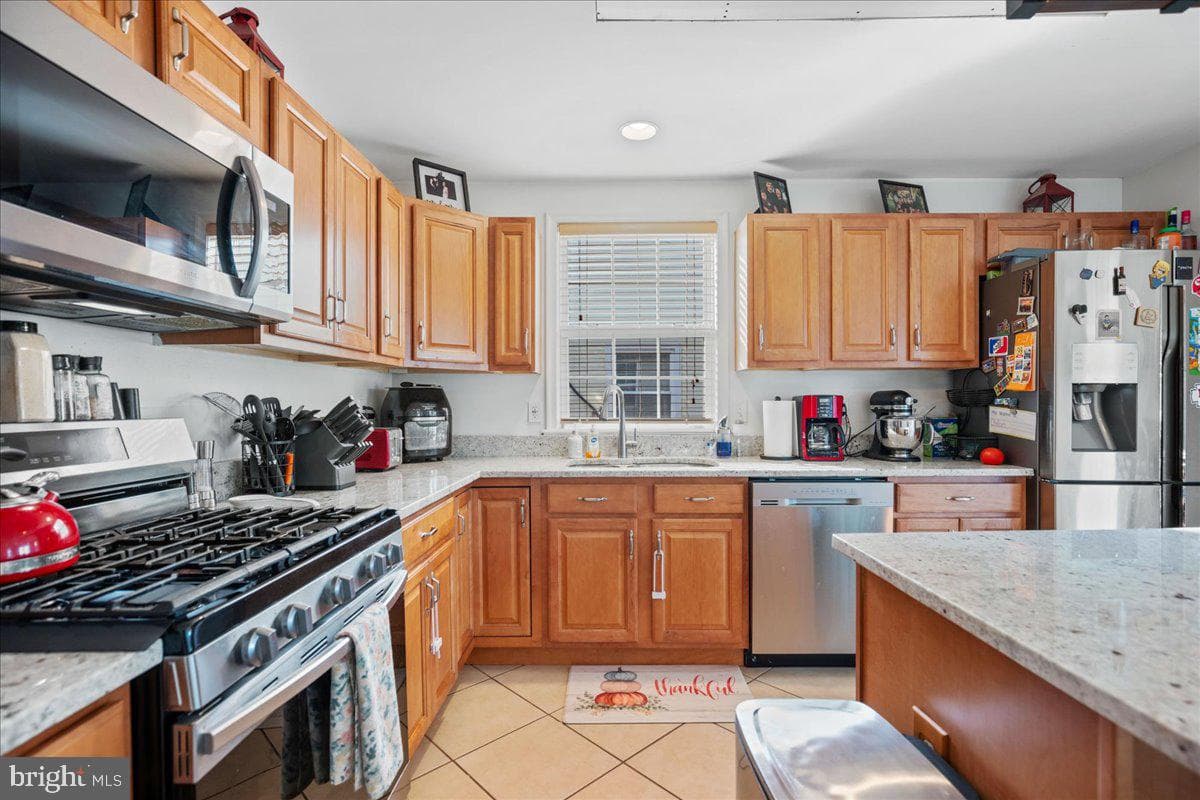 8255 Longpoint Road photo 40