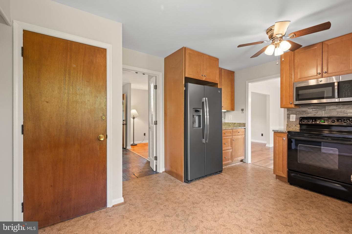 7 Amesbury Court photo 14