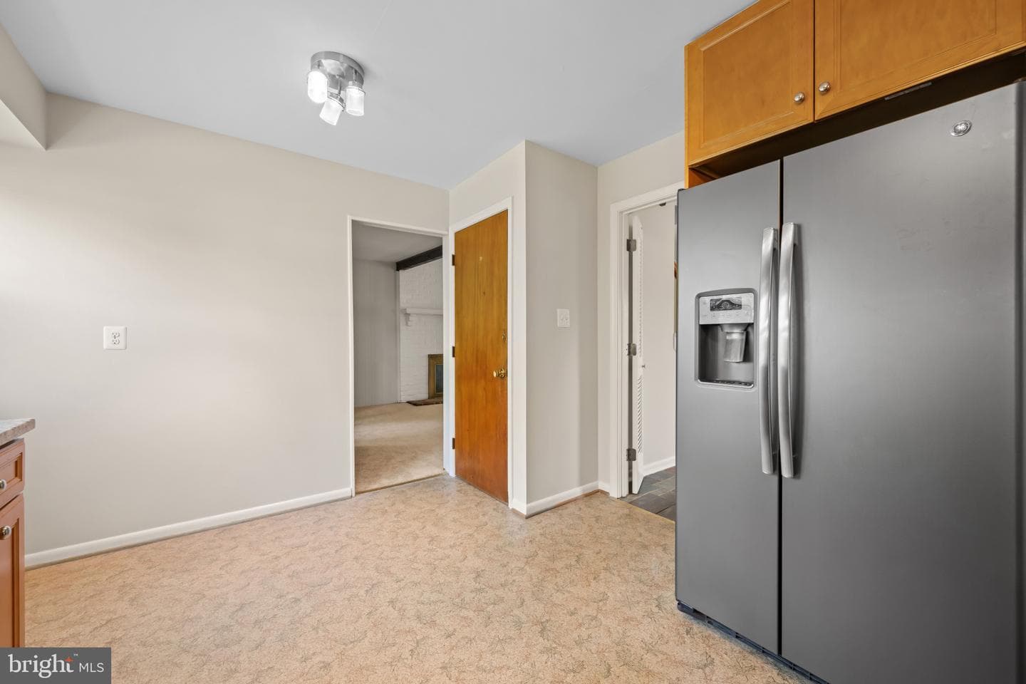 7 Amesbury Court photo 16