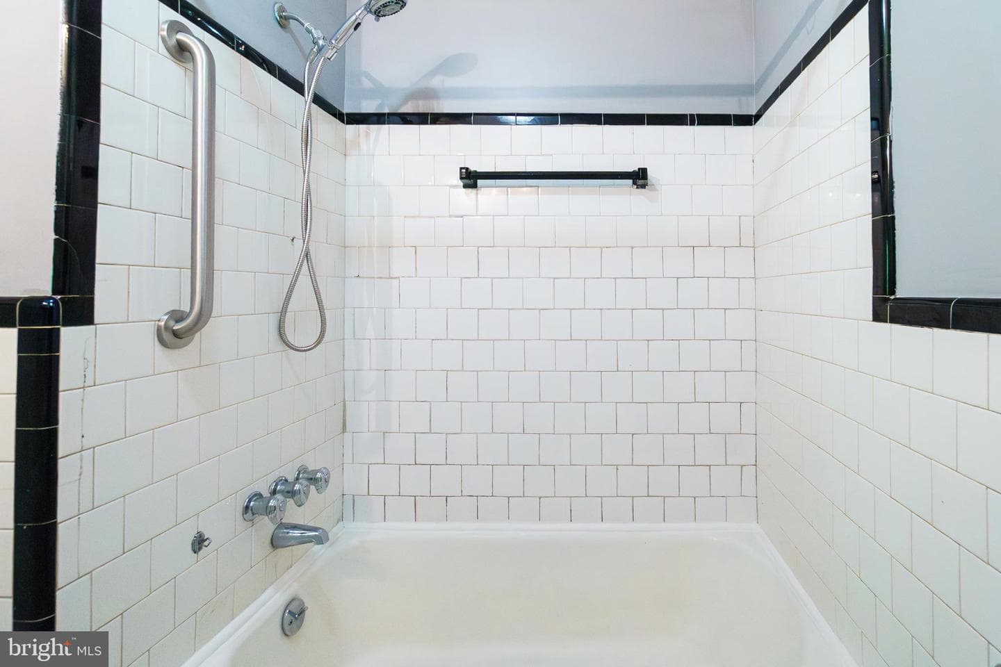 6 Carroll Road photo 26