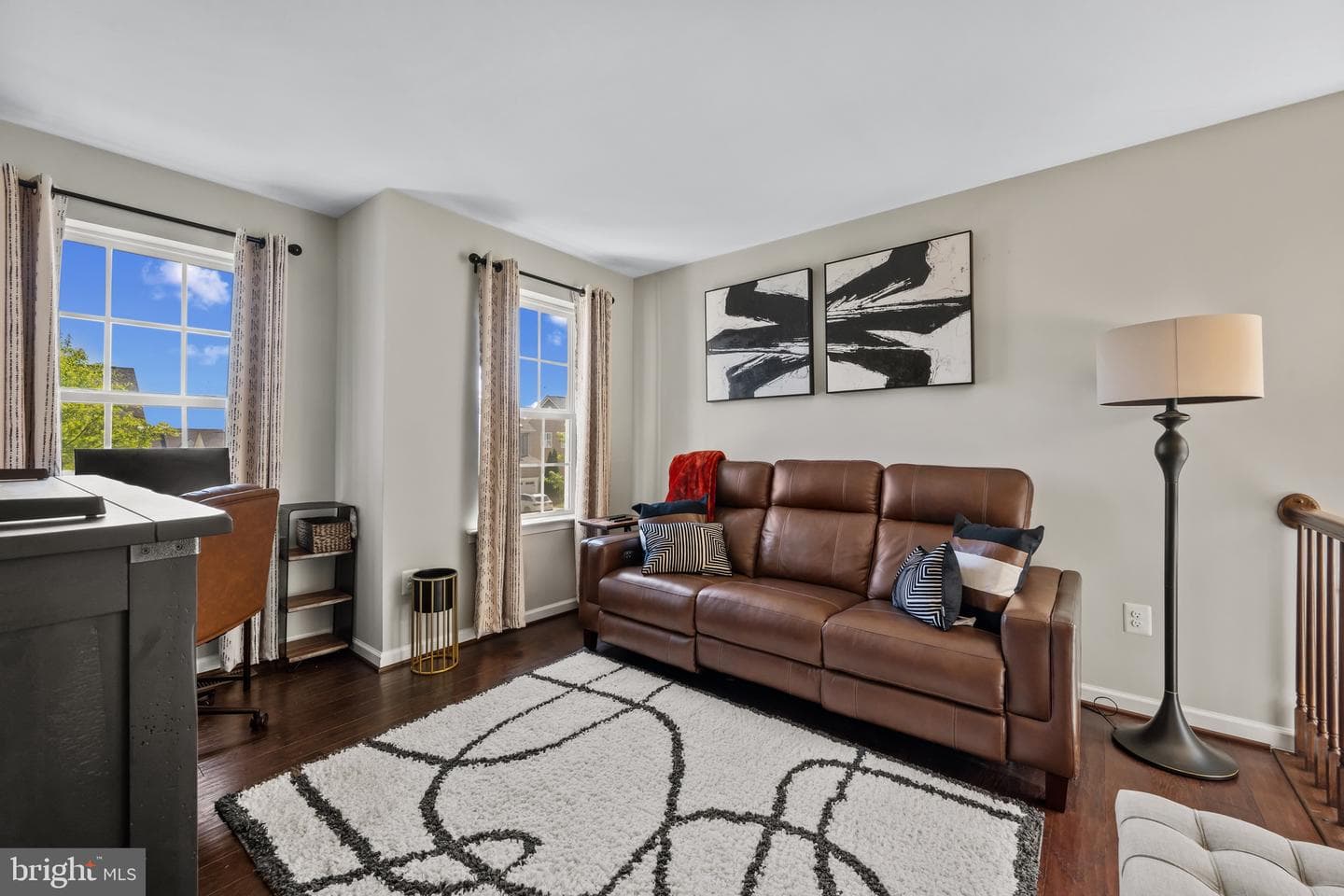 515 Whinstone Drive photo 16