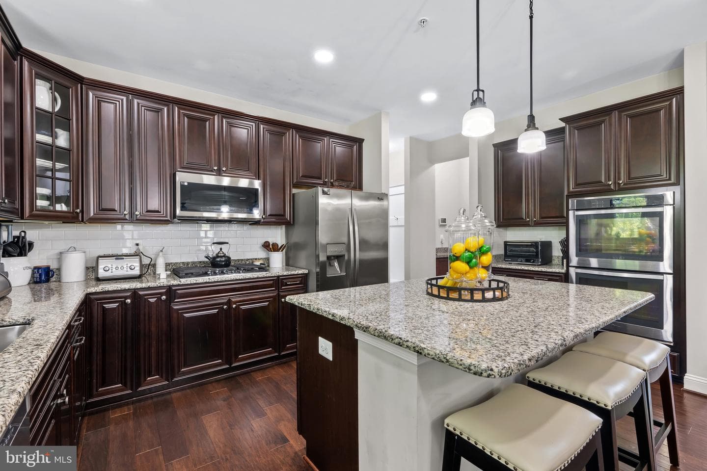 515 Whinstone Drive photo 9