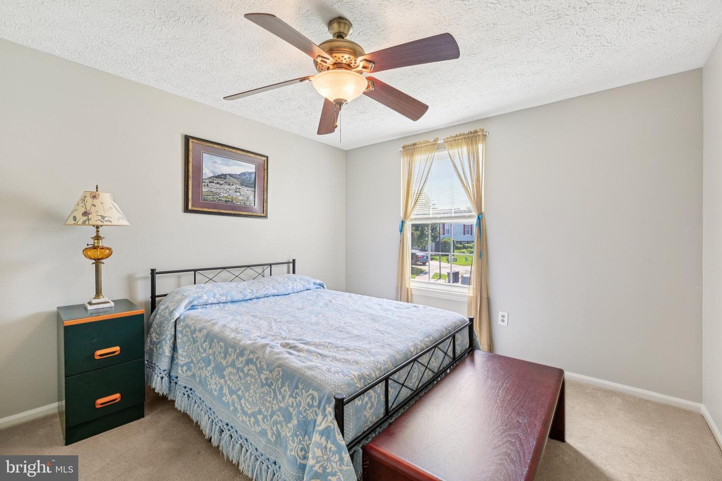 8 Yew Court photo 8