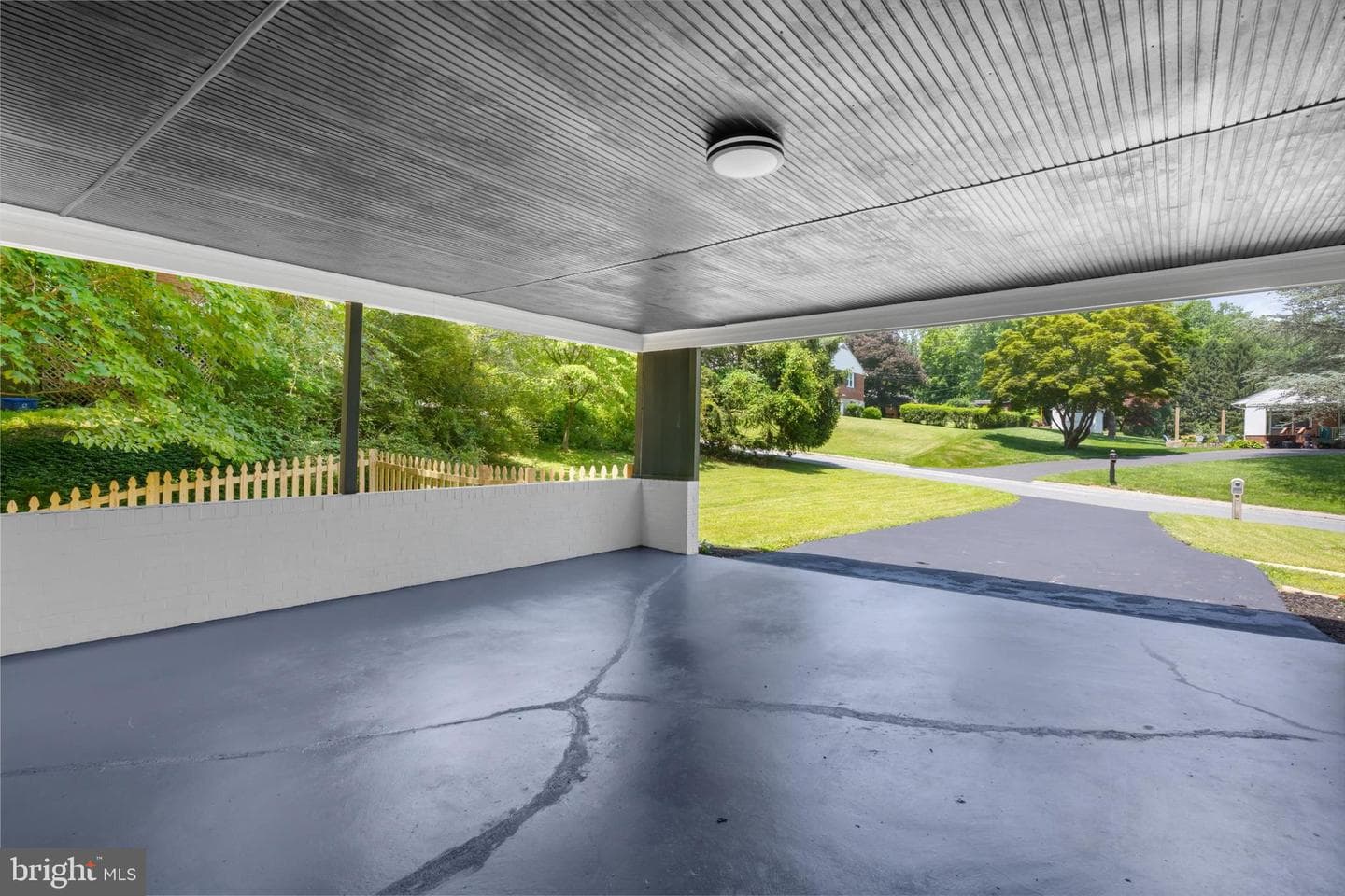 1013 Roxleigh Road photo 37