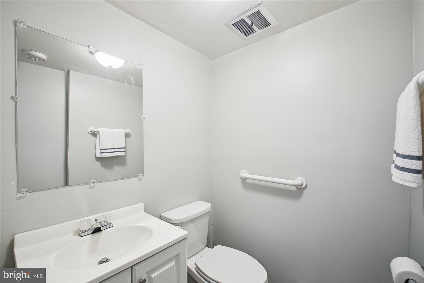 1418 Harberson Road photo 20