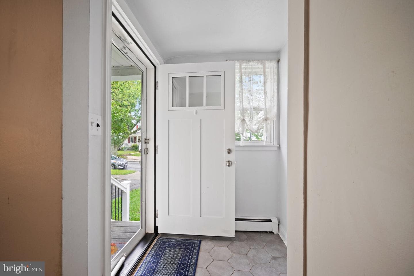 2614 Canterbury Road photo 3