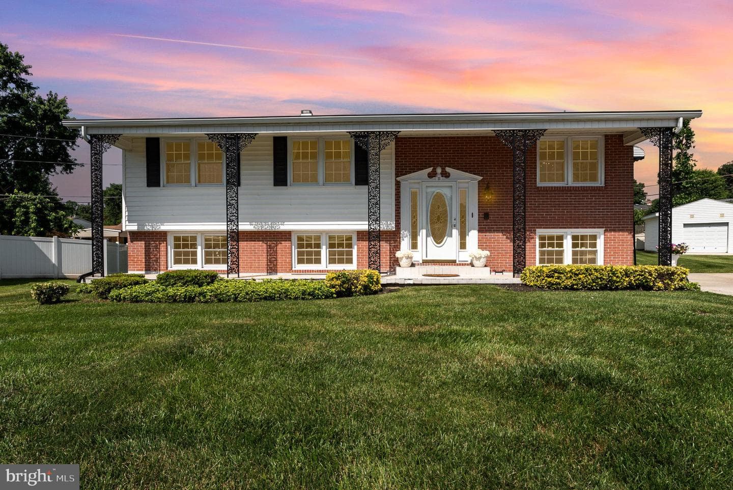 11 Glenwest Court photo 1