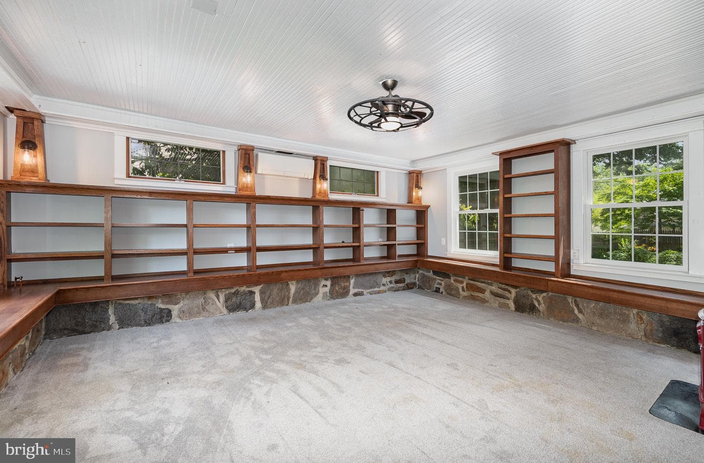 112 Edgewood Road photo 8