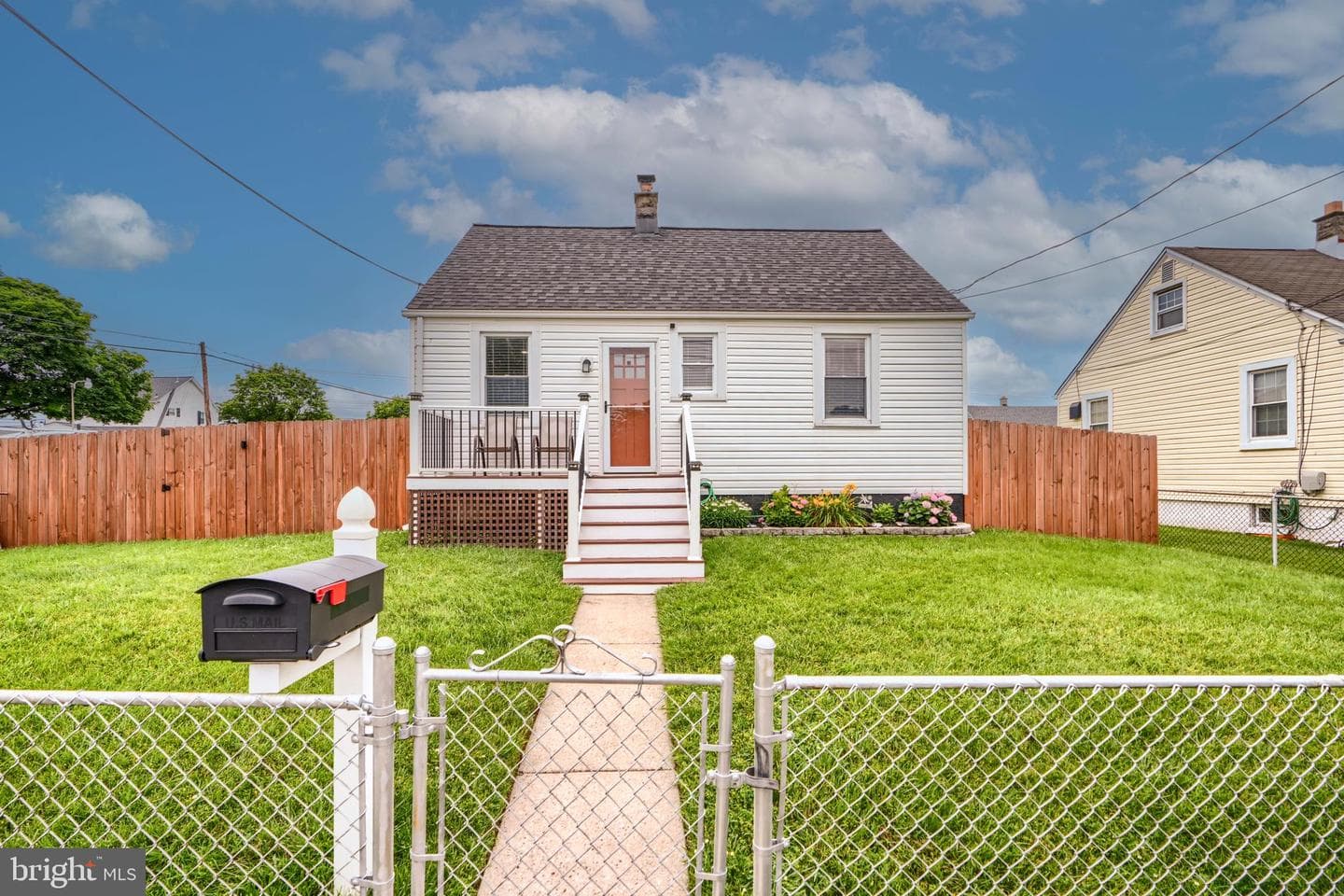 46 Avalon Avenue photo 1