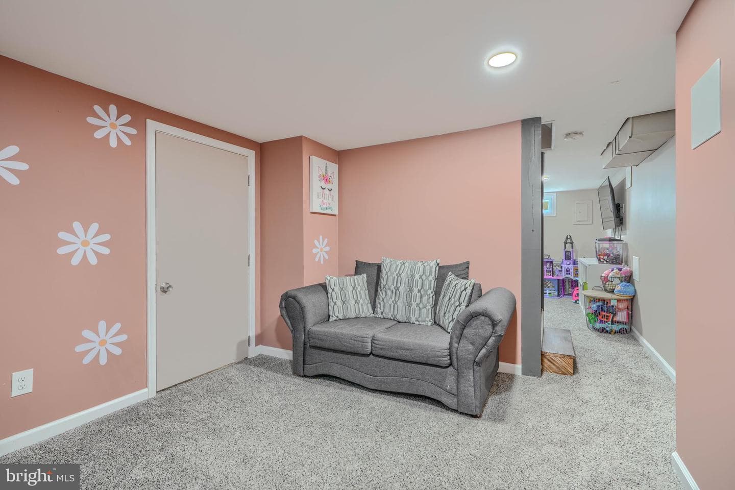 46 Avalon Avenue photo 32