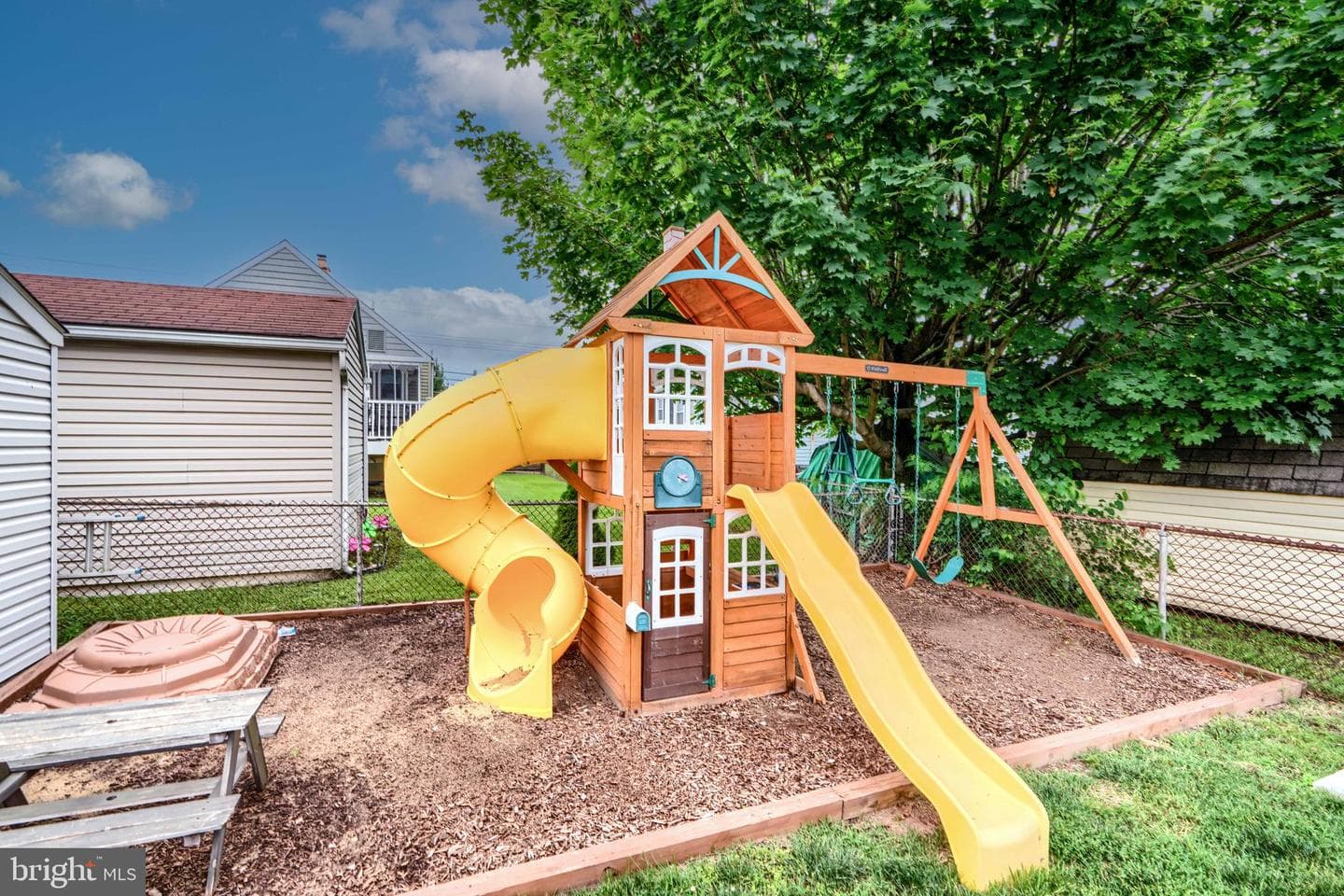 46 Avalon Avenue photo 39