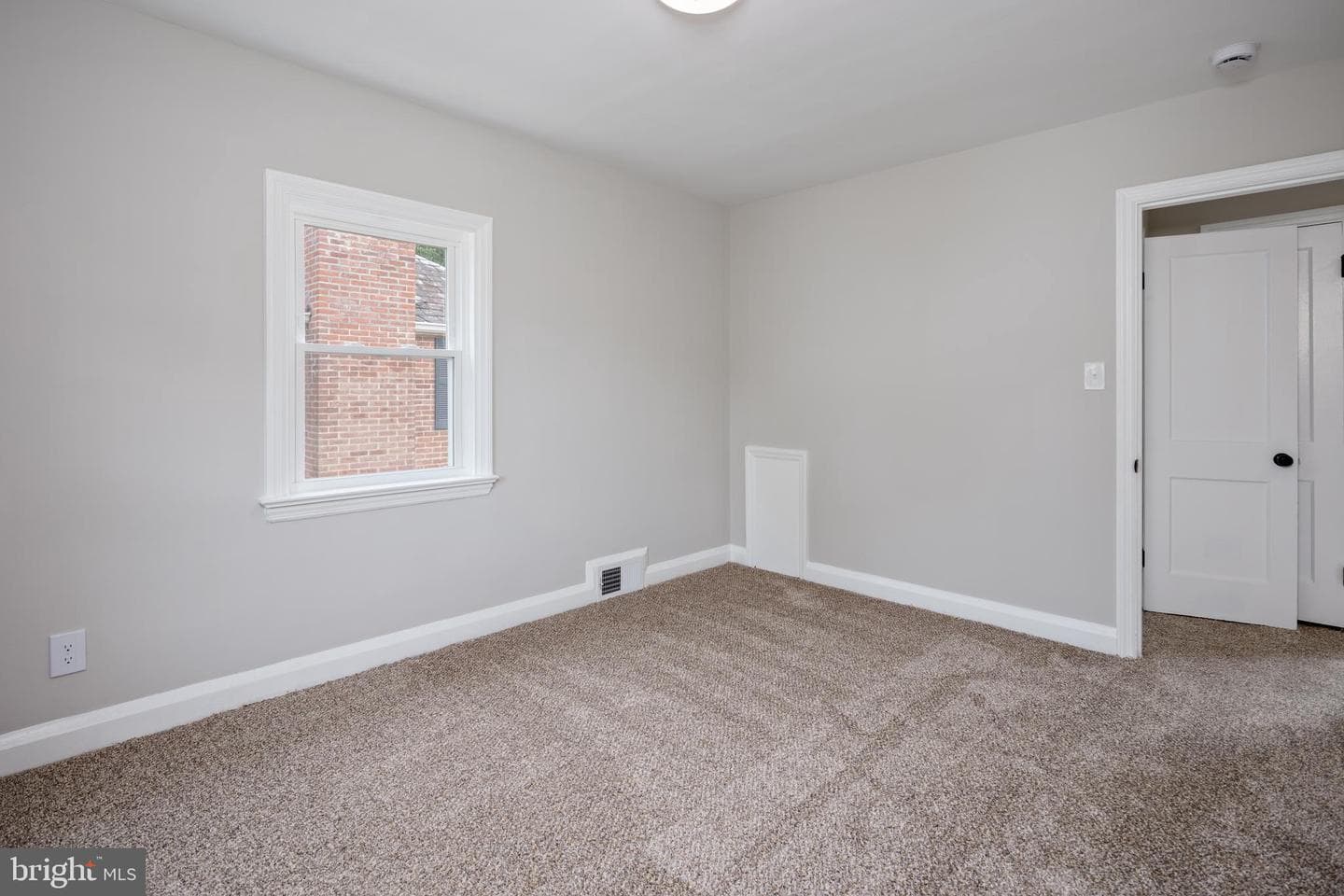 8207 Rockdale Avenue photo 17
