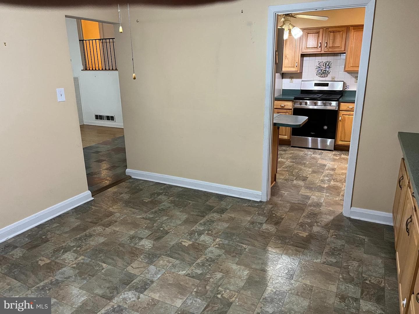 3109 Northbrook Road photo 5